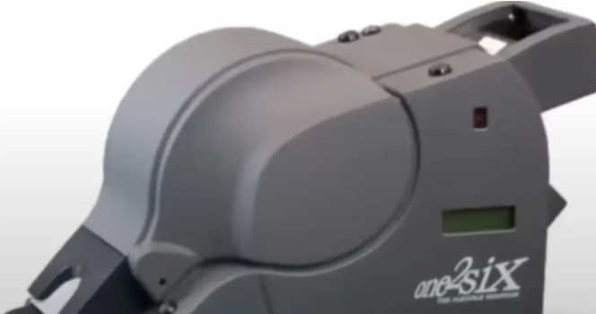 专业赌徒 "南非帮”21点团队,准确知道Ace出现,在赌场赢了2千万的胜利?